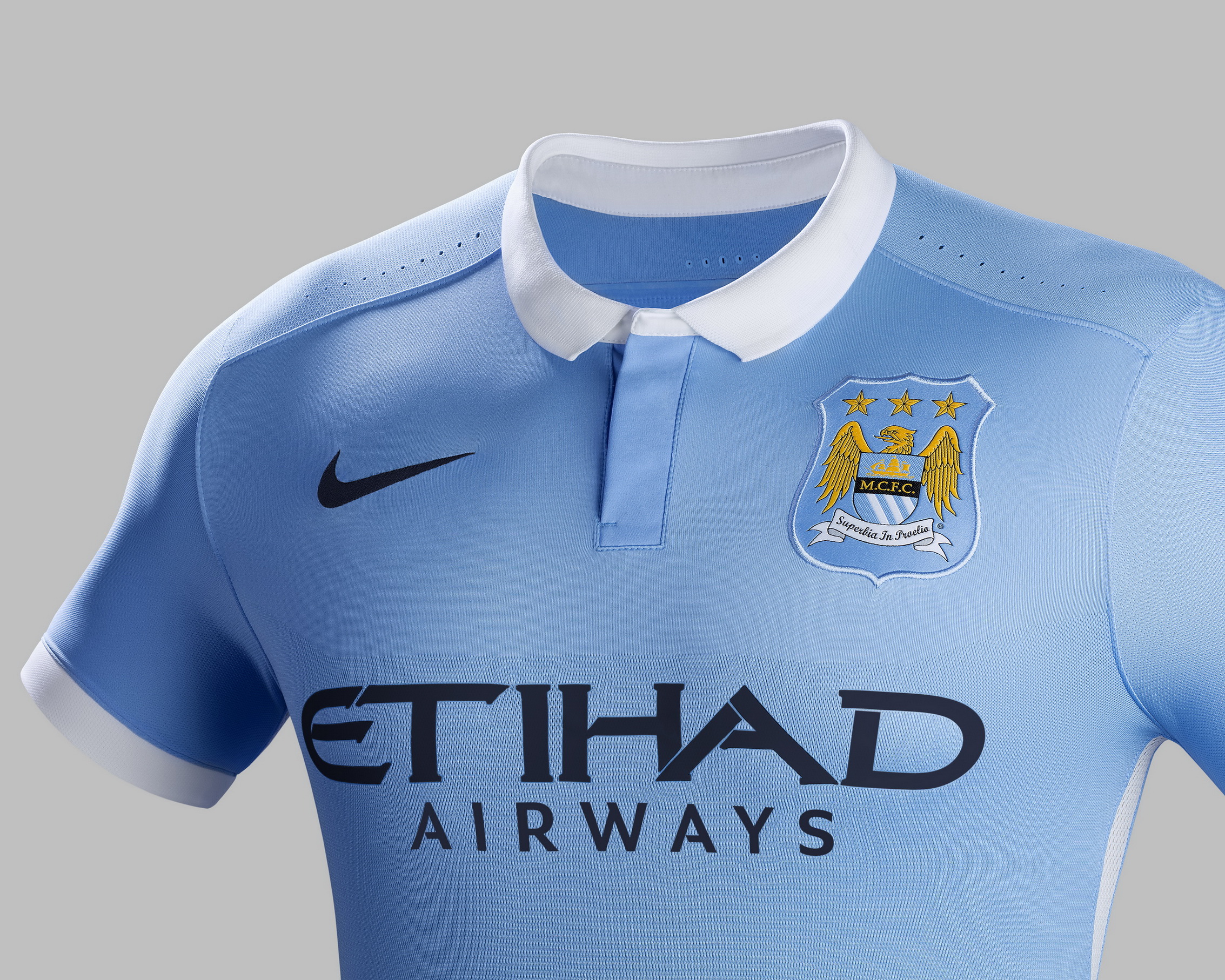 ش Ե Ĵ١ 2015/16
